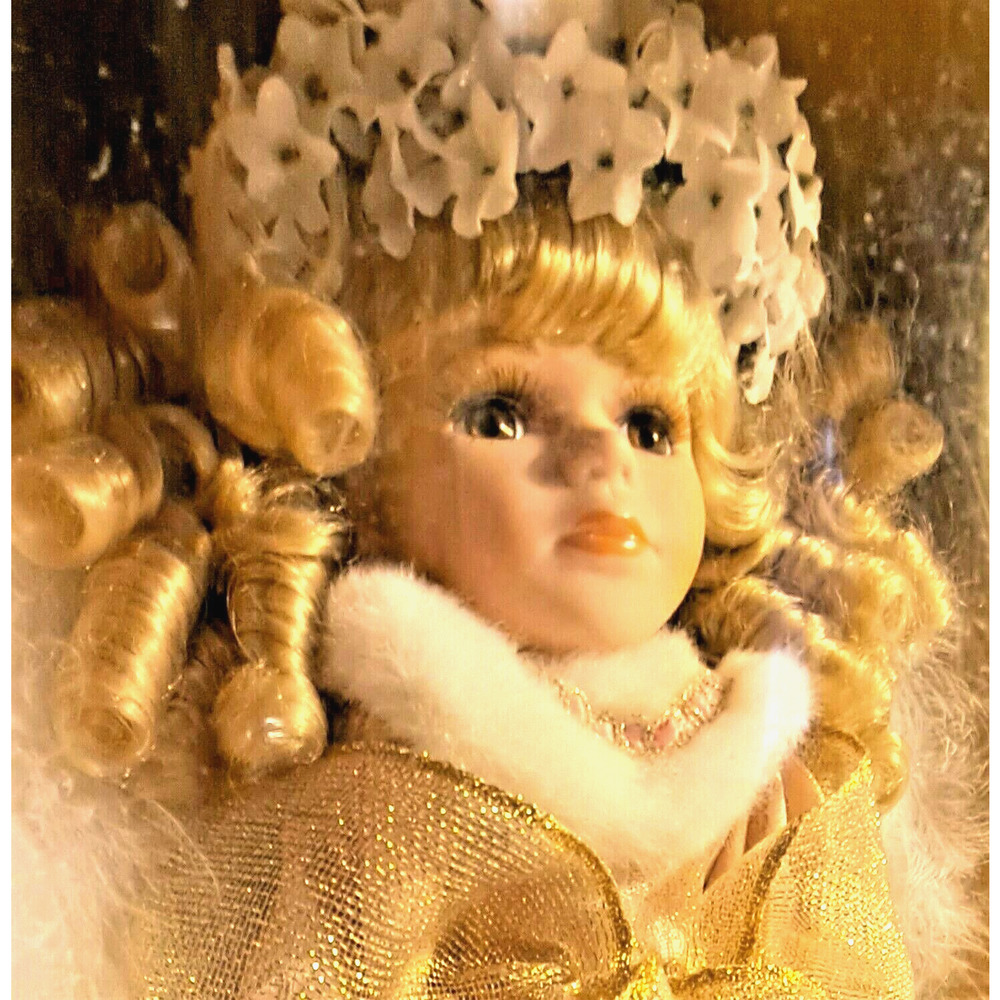 Exquisite Collector's Choice Angel Doll